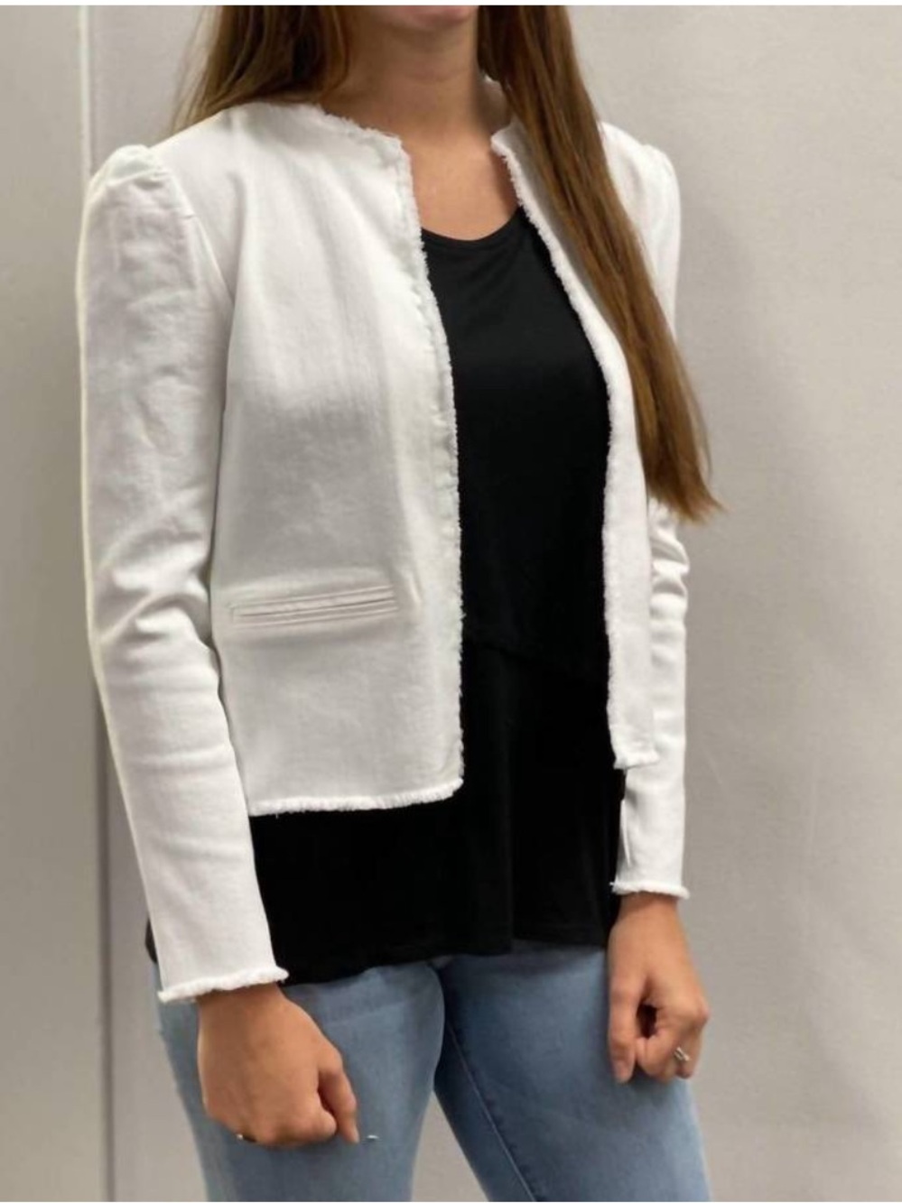 Elliott Lauren Cropped Front Pocket Raw Hem Jacket Size 8 Zip Front Blazer